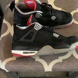Jordan 4s (breds)